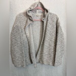 Madewell Heathered Gray Women's Cardigan. Size small. So comfortable and warm.